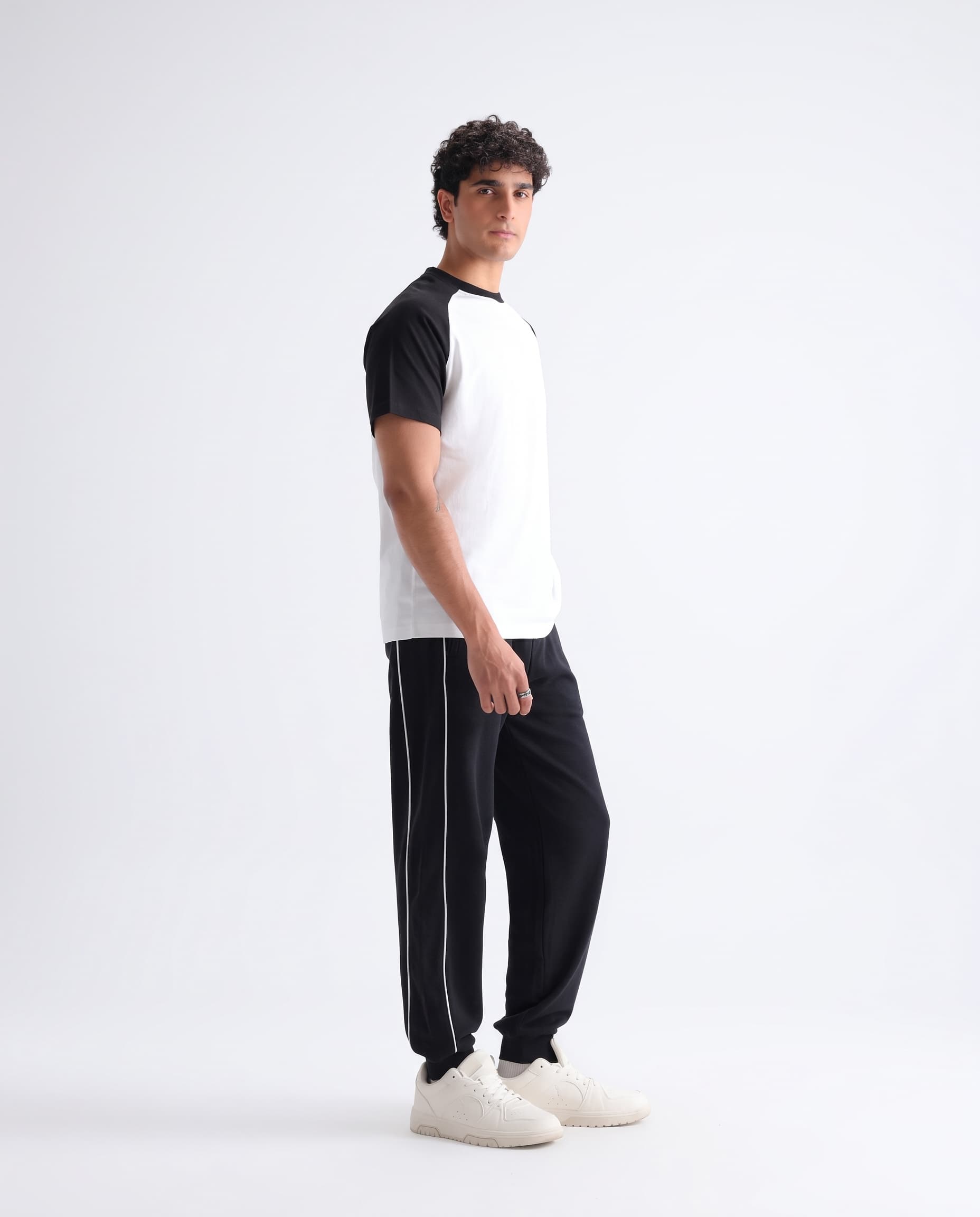 Mooroo Monochrome Co-ord Set
