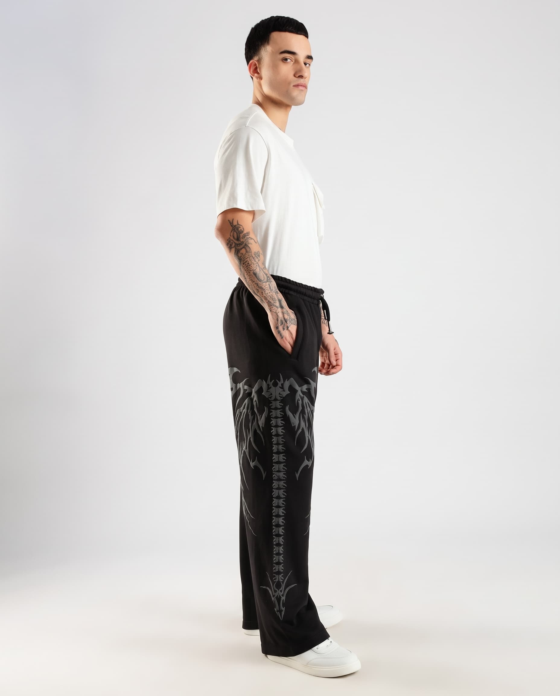 Shadow Wings Black Joggers – moorooMEN